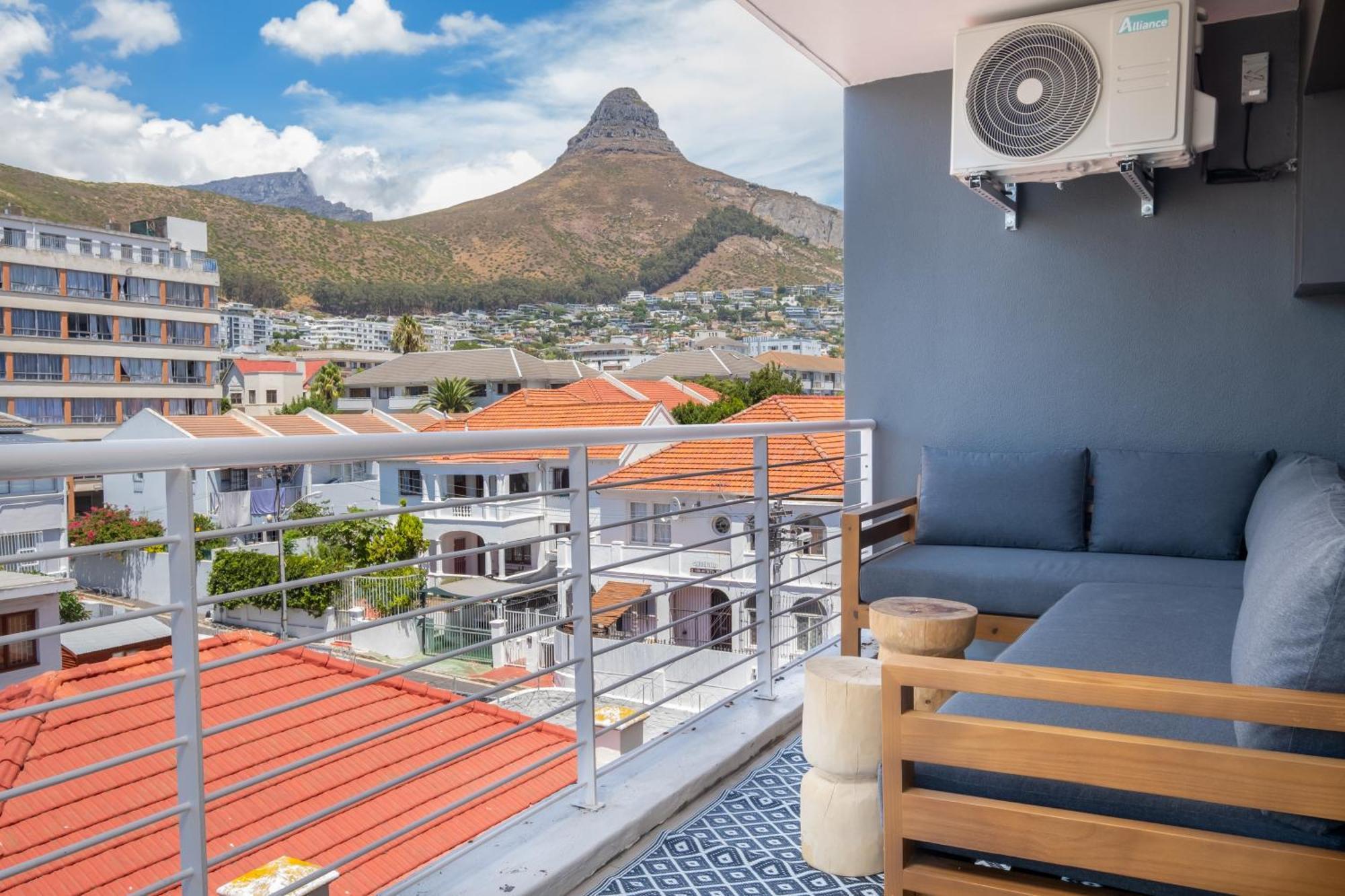 Apartment Sea Point Summit View